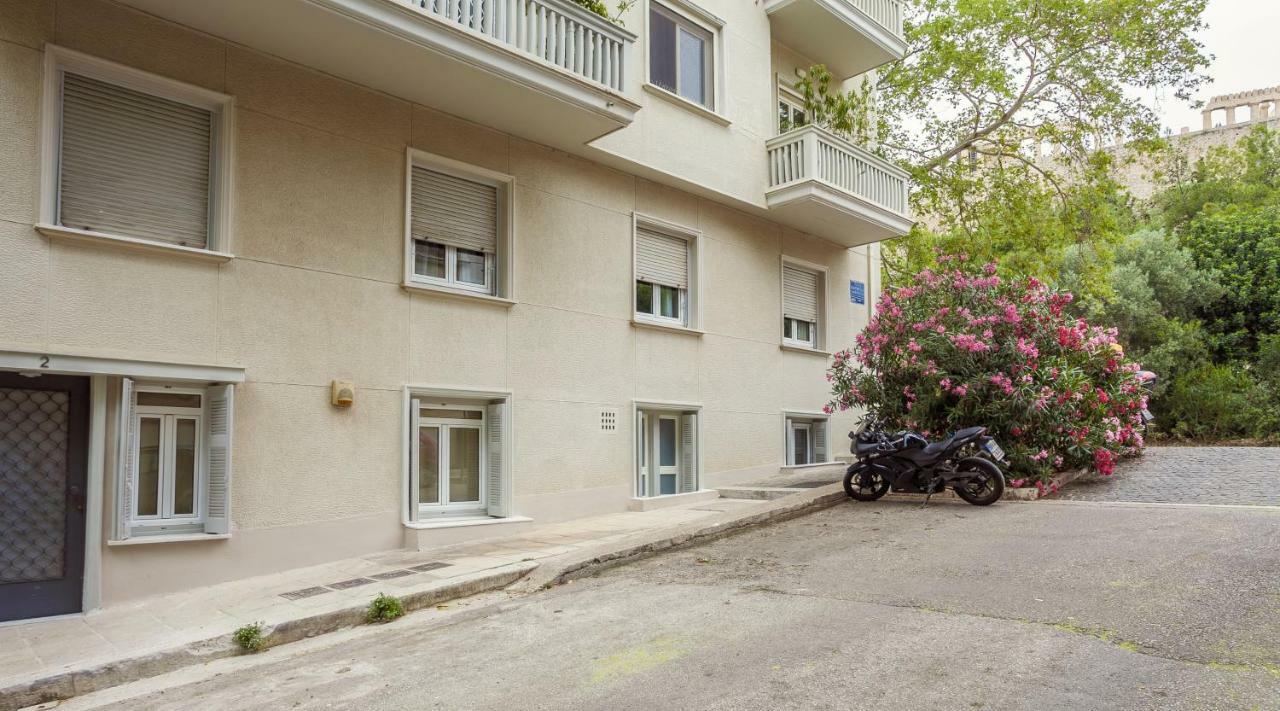Апартаменты Right Under The Acropolis Афины Экстерьер фото